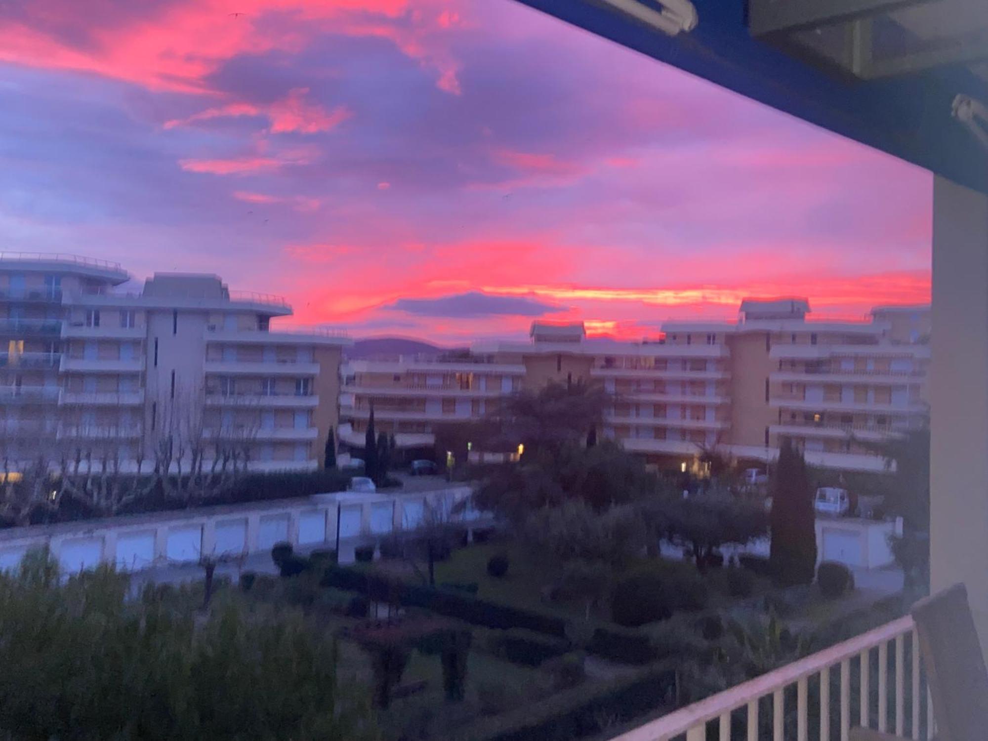 Luxe Pres De La Appartement