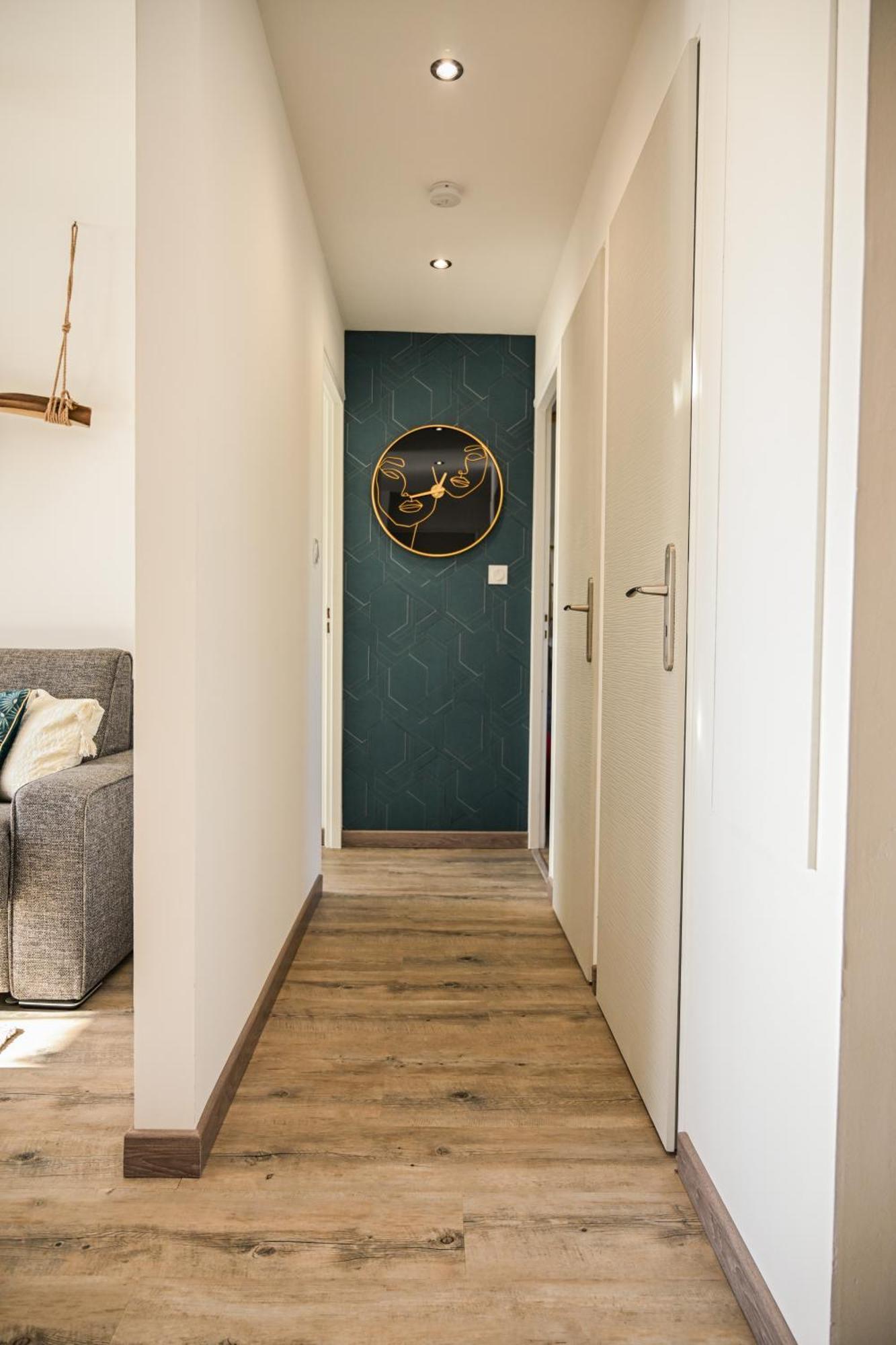 Apartment Luxe Pres De La Frejus