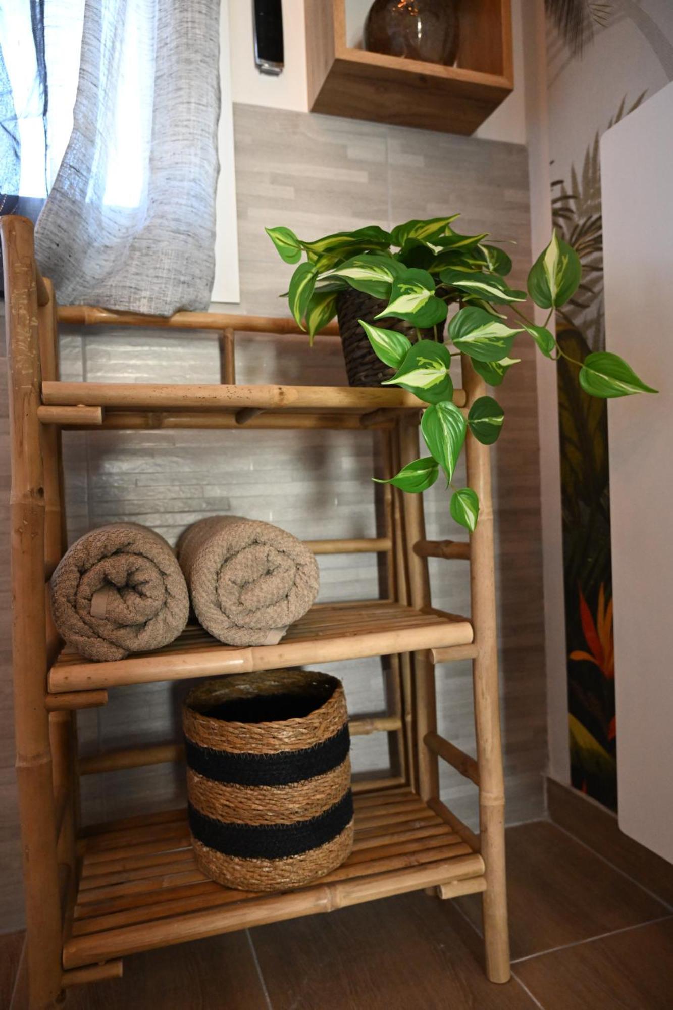 Luxe Pres De La Apartment *